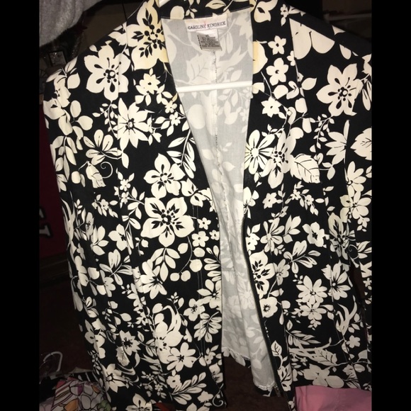 Jackets - Picture 2 of 7